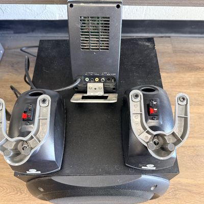 Logitech Z5500 Speaker System