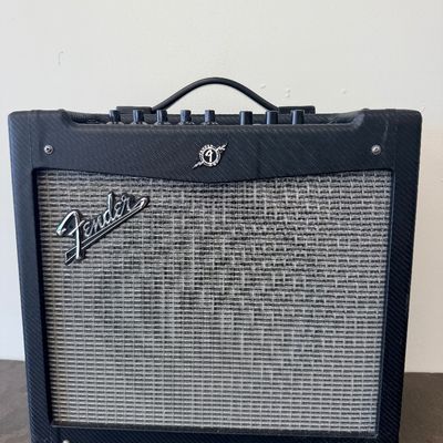 Fender Mustang II Amp