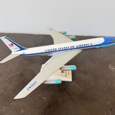 Sky Marks Air Force Model