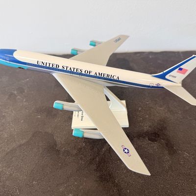 Sky Marks Air Force Model