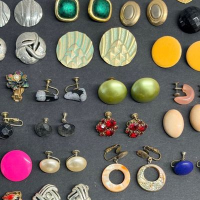 Lot Of Various Earrings