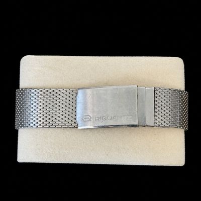 Ricoh Riquartz LSI Watch