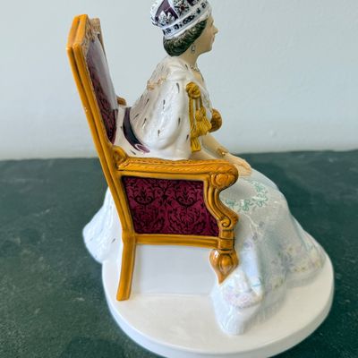 Royal Doulton "Diamond Jubilee" Queen Elizabeth II Figurine