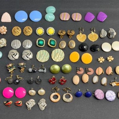 Lot Of Various Earrings