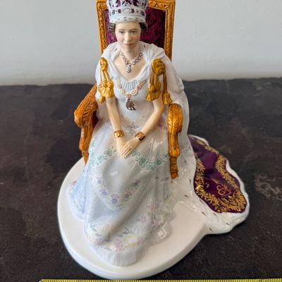 Royal Doulton "Diamond Jubilee" Queen Elizabeth II Figurine