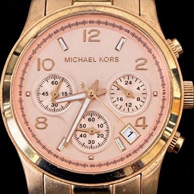 Michael Kors Runway Chronograph Rose Gold Stainless Steel Womens Watch MK5128