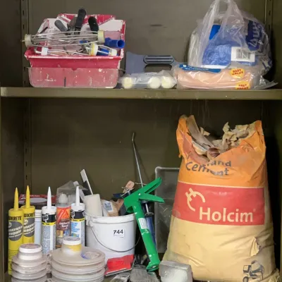 Estate sale photo