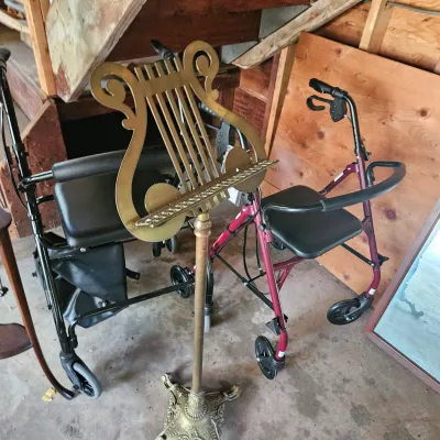 Estate sale photo