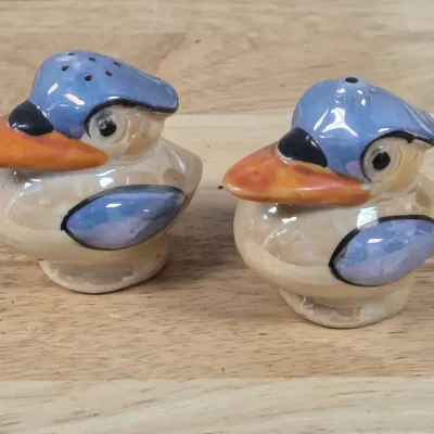 Japanese Lusterware Kukaburra Bird Salt & Pepper Shakers