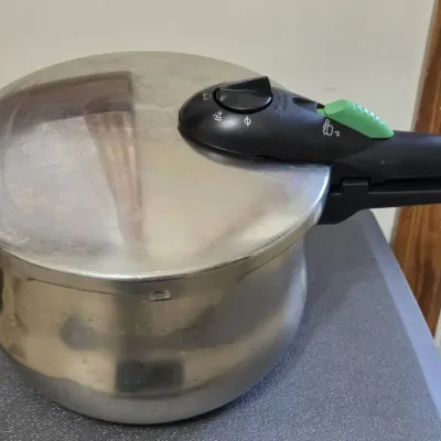 Fagor Rapid Xpress Pressure Cooker