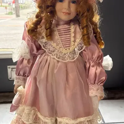 COLLECTIABLE MEMORIES Norma Doll Red Ringlet Curly Hair Large Doll 24