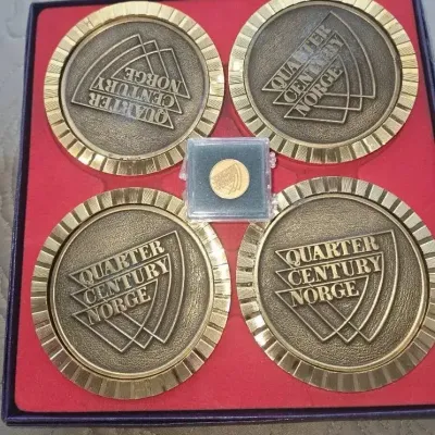 Norge Quarter Century Challenge Coins