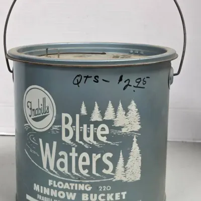 vintage Frabill Blue Waters model 220 Floating Galvanized Metal Minnow Bucket 