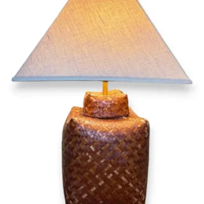 Woven Rattan Lamp 