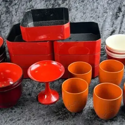 Japanese Lacquerware Serving Boxes, Tokoname Tea Cups & Melamine Bowl Collection
