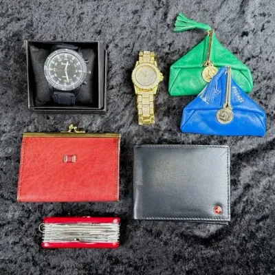 Fashion Watches, Swiss Army Tool & Wallets with Coin Purses