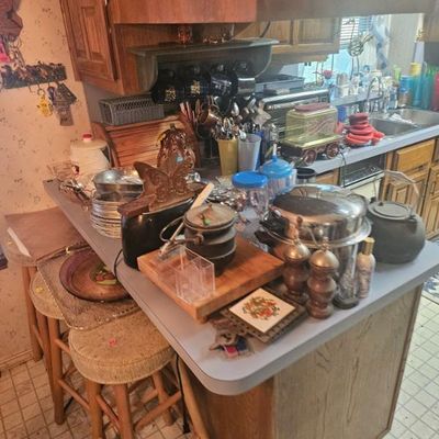 Estate sale photo