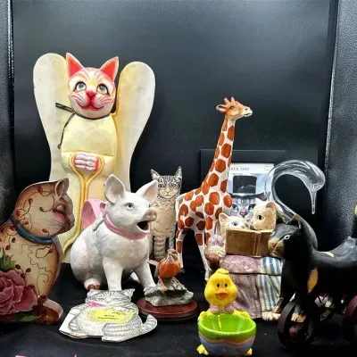 BY225 Who Let the Animals OUT!!