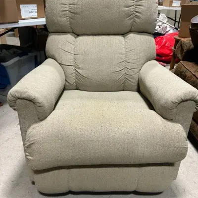 BY197 Lazy Boy Tan Recliner & Rocking Chair