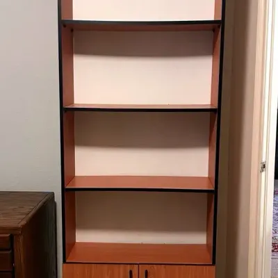 BY319 Tall Wood Book Shelf And Cabinet 