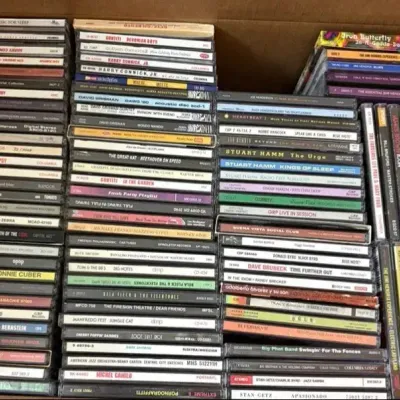 BY532 Mystery Lot Of CDs #1 