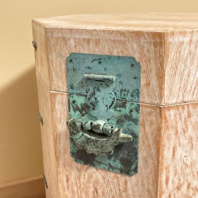 LOT 70: Asian White Washed Lift Top Octagon Side Table with Storage