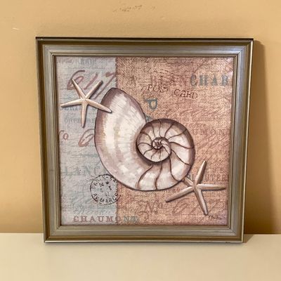 LOT 72: Beach / Shell Themed Decor - Wall Hangings, Seagrass Oval Storage Basket, White Wicker Tissue Box Cover, Mirrored Vanity Tray