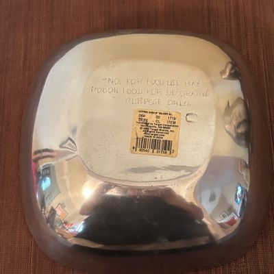 LOT 85: Vintage Silvertone Penguins (3), Silvertone Bowl (8") & Dept 56 Snowbabies I'm Making an Ice Sculpture"