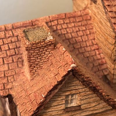 LOT 86: Vintage 1980's David Winter Cottages