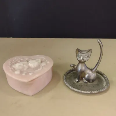 Cat Design Trinket Box and Silver Plated Jewelry Stand (#7)