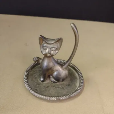 Cat Design Trinket Box and Silver Plated Jewelry Stand (#7)