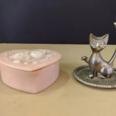 Cat Design Trinket Box and Silver Plated Jewelry Stand (#7)