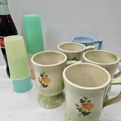 Mug and tupperware glass lot