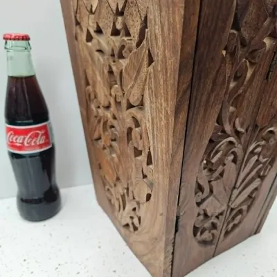 Folding wood basket
