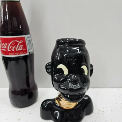 Head vase