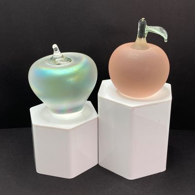LOT 72: Art Glass Collection - Frosted and Iridescent (Intaglio) Apples with Cactus Sculpture
