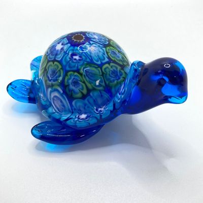 LOT 70: Gorgeous Art Glass - Jelly Fish Paperweight (Hand Made Fabrique a La Main) and Sea Turtle Figurine