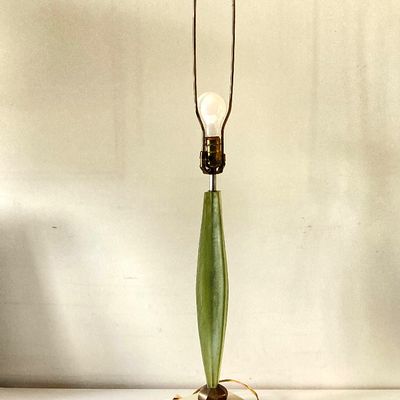 LOT 57: MCM Table Lamp with Decorative Leaf Lamp Shade with Pair of Carved Framed Leaf Wall Hangings (Beech and Maple)