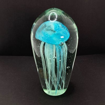 LOT 70: Gorgeous Art Glass - Jelly Fish Paperweight (Hand Made Fabrique a La Main) and Sea Turtle Figurine