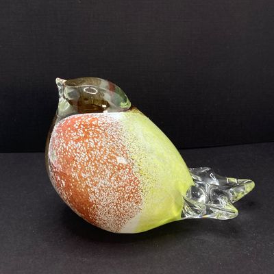 LOT 71: Pair of Art Glass Birds with Colorful Egg / Oval Shaped Paperweight