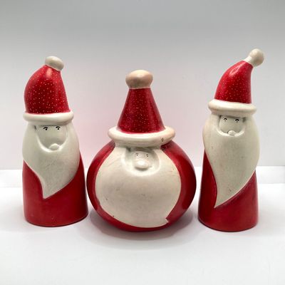 LOT 63: Vintage Stone Trio of Santa's with Primitive Holiday Framed Handcrafted Wall Hangings