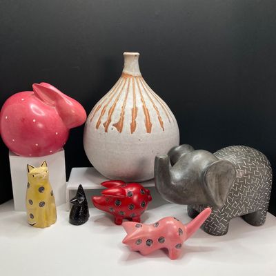 LOT 65: Ceramic Vase (Puerto Rico) with Collection of Painted / Carved Stone Figurines