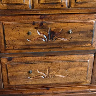 Sale Photo Thumbnail #456: 75" tall x 80" wide x 19" deep
Missing handles on 2 drawers; see photo

Pickup Details
Once your purchase is complete, you'll receive the pick-up address along with your scheduled pick-up instructions. Feel free to reach us at 708-362-1512 or 708-362-1510