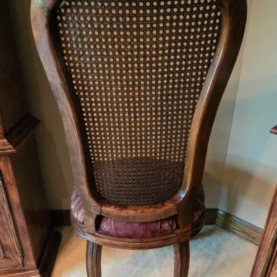 Sale Photo Thumbnail #210: Includes: 2 Leaves, 4 Side Chairs and 6 Arm Chairs
Burgundy Fabric
Table with no leaf in it: 64" long x 43" wide x 30" tall
Arm Chairs: 42" tall x 22.5" wide x 19.5" deep
Side Chairs: 42" tall x 19" wide x 18" deep
Minimal signs of wear and in very good c