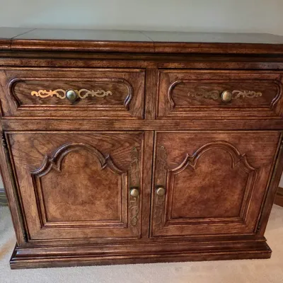 Sale Photo Thumbnail #228: 2 Drawers, 2 Cabinet Fronts
Tops Lifts
31" tall x 42" wide x 19" deep

Pickup Details
Once your purchase is complete, you'll receive the pick-up address along with your scheduled pick-up instructions. Feel free to reach us at 708-362-1512 or 708-362-1510.