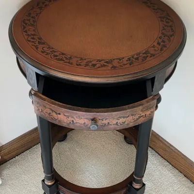Sale Photo Thumbnail #305: Wood Side Table
Center Drawer
27" tall x 20" wide

Pickup Details
Once your purchase is complete, you'll receive the pick-up address along with your scheduled pick-up instructions. Feel free to reach us at 708-362-1512 or 708-362-1510.

PLEASE NOTE: You a