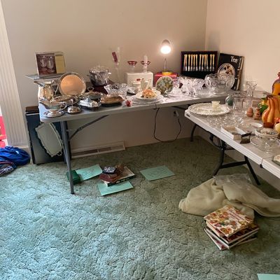 Estate sale photo
