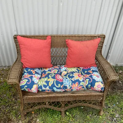 1010 3-Piece Rustic Wicker Patio Seating Set with Cushions