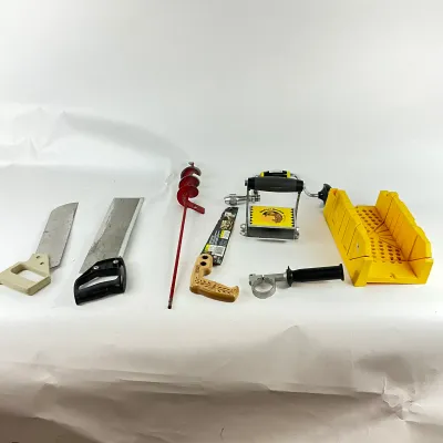 888 Miscellaneous Hand Tools & Accessories – Saws, Brace Drill, Auger & More