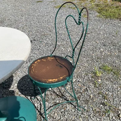 967 Vintage Wrought Iron Heart-Back Patio Dining Set – Table & 4 Chairs